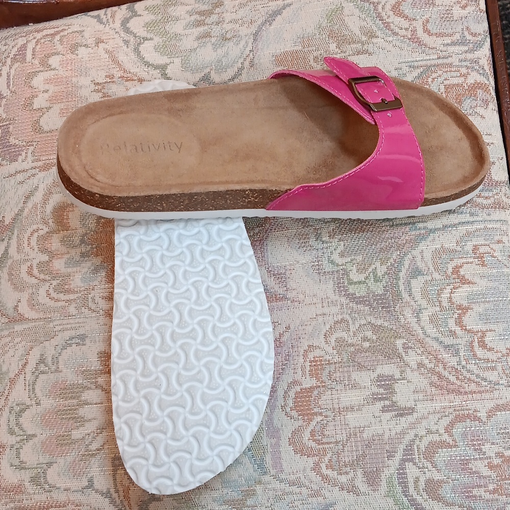 Sandals - Picture 4 of 4